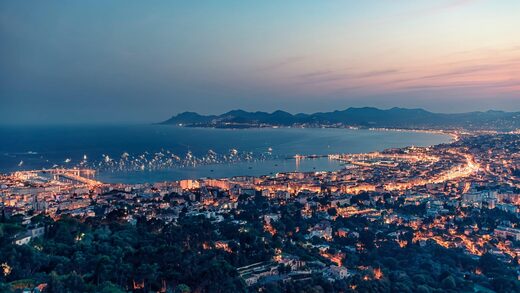 Imprimerie&#x20;Bosshard&#x20;dynamise&#x20;votre&#x20;pr&#x00E9;sence&#x20;au&#x20;MIPIM&#x20;2024&#x20;&#x3A;&#x20;Solutions&#x20;d&amp;&#x23;8217&#x3B;impression&#x20;rapides&#x20;et&#x20;sur&#x20;mesure&#x20;pour&#x20;les&#x20;professionnels&#x20;de&#x20;l&amp;&#x23;8217&#x3B;immobilier